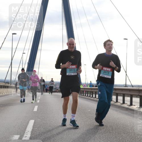 03.10.2024 - Köhlbrandbrückenlauf Jannik Wohlers http://msf.ph/oto/7305554 03.10.2024 09:37:16 Position 1 3645, 3372, 3373 meine-sportfotos.de