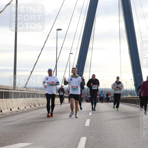 03.10.2024 - Köhlbrandbrückenlauf Jannik Wohlers http://msf.ph/oto/7305592 03.10.2024 09:37:22 Position 1 3311 meine-sportfotos.de