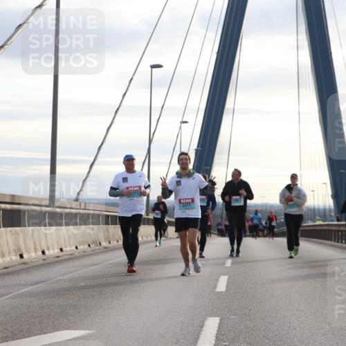 03.10.2024 - Köhlbrandbrückenlauf Jannik Wohlers http://msf.ph/oto/7305596 03.10.2024 09:37:22 Position 1 312, 3311 meine-sportfotos.de