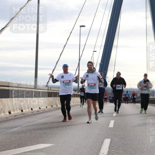 03.10.2024 - Köhlbrandbrückenlauf Jannik Wohlers http://msf.ph/oto/7305603 03.10.2024 09:37:23 Position 1 3312, 3311 meine-sportfotos.de