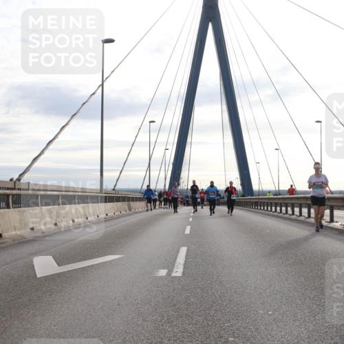 03.10.2024 - Köhlbrandbrückenlauf Jannik Wohlers http://msf.ph/oto/7305837 03.10.2024 09:37:38 Position 1  meine-sportfotos.de