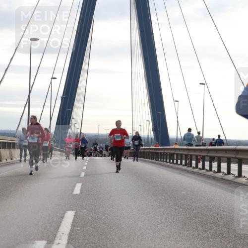 03.10.2024 - Köhlbrandbrückenlauf Jannik Wohlers http://msf.ph/oto/7305937 03.10.2024 09:37:47 Position 1 53 meine-sportfotos.de