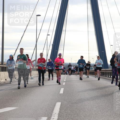 03.10.2024 - Köhlbrandbrückenlauf Jannik Wohlers http://msf.ph/oto/7306115 03.10.2024 09:37:57 Position 1 338, 356 meine-sportfotos.de