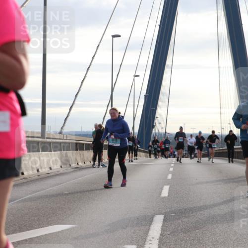 03.10.2024 - Köhlbrandbrückenlauf Jannik Wohlers http://msf.ph/oto/7306210 03.10.2024 09:38:04 Position 1 3608, 3515, 2690, 2714 meine-sportfotos.de