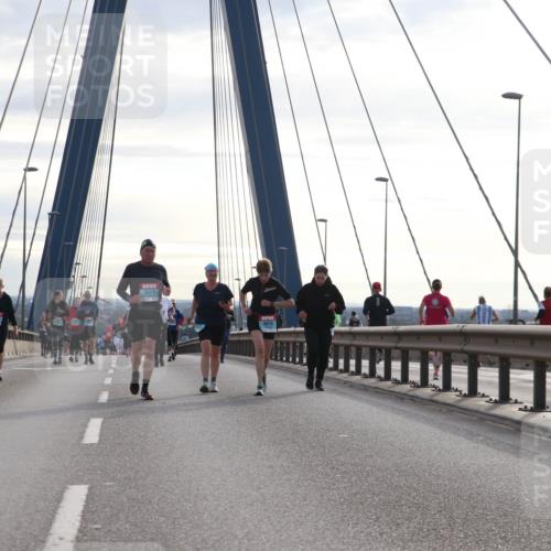 03.10.2024 - Köhlbrandbrückenlauf Jannik Wohlers http://msf.ph/oto/7306412 03.10.2024 09:38:12 Position 1 3624, 3616 meine-sportfotos.de