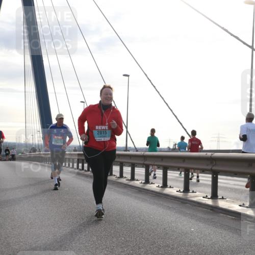 03.10.2024 - Köhlbrandbrückenlauf Jannik Wohlers http://msf.ph/oto/7306764 03.10.2024 09:38:28 Position 1 2815, 3471, 3121 meine-sportfotos.de