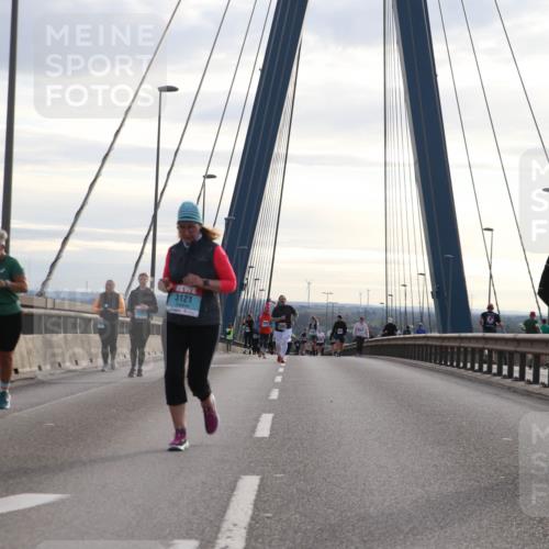 03.10.2024 - Köhlbrandbrückenlauf Jannik Wohlers http://msf.ph/oto/7306820 03.10.2024 09:38:31 Position 1 3121, 3595, 3471 meine-sportfotos.de