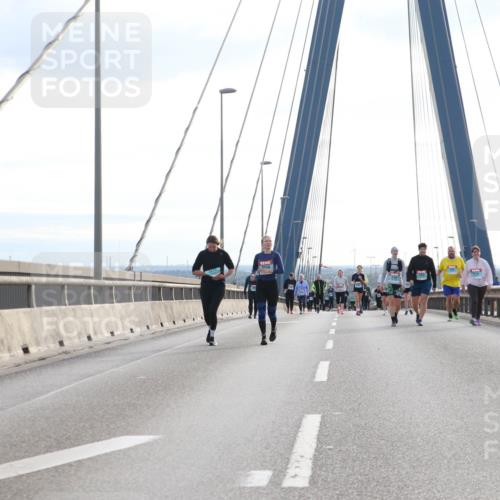 03.10.2024 - Köhlbrandbrückenlauf Jannik Wohlers http://msf.ph/oto/7307115 03.10.2024 09:38:54 Position 1  meine-sportfotos.de