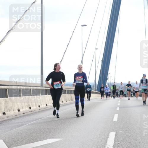 03.10.2024 - Köhlbrandbrückenlauf Jannik Wohlers http://msf.ph/oto/7307119 03.10.2024 09:38:57 Position 1 3375 meine-sportfotos.de