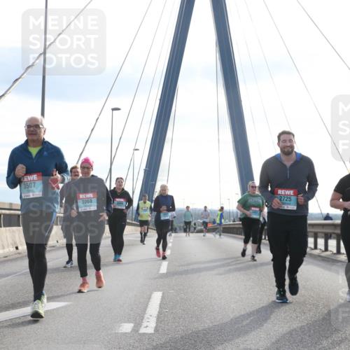 03.10.2024 - Köhlbrandbrückenlauf Jannik Wohlers http://msf.ph/oto/7308008 03.10.2024 09:39:32 Position 1 3507, 3069, 3666, 2725, 2634 meine-sportfotos.de