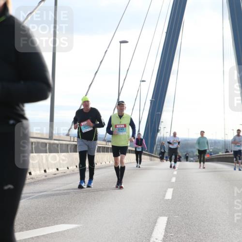 03.10.2024 - Köhlbrandbrückenlauf Jannik Wohlers http://msf.ph/oto/7308060 03.10.2024 09:39:38 Position 1 3666, 3205, 3243 meine-sportfotos.de
