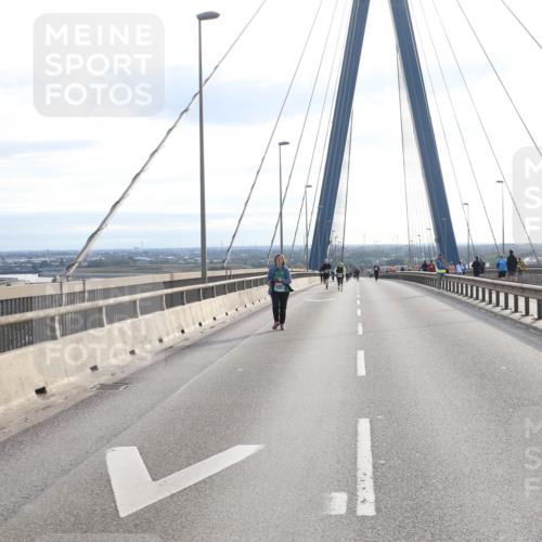 03.10.2024 - Köhlbrandbrückenlauf Jannik Wohlers http://msf.ph/oto/7308198 03.10.2024 09:39:57 Position 1  meine-sportfotos.de