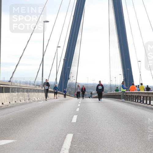 03.10.2024 - Köhlbrandbrückenlauf Jannik Wohlers http://msf.ph/oto/7308376 03.10.2024 09:40:22 Position 1  meine-sportfotos.de