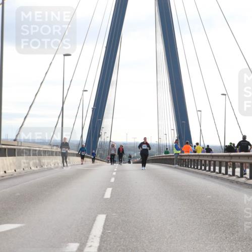 03.10.2024 - Köhlbrandbrückenlauf Jannik Wohlers http://msf.ph/oto/7308444 03.10.2024 09:40:22 Position 1  meine-sportfotos.de