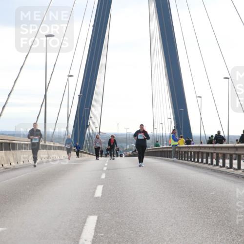 03.10.2024 - Köhlbrandbrückenlauf Jannik Wohlers http://msf.ph/oto/7308510 03.10.2024 09:40:25 Position 1  meine-sportfotos.de