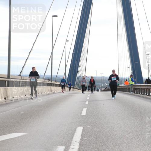 03.10.2024 - Köhlbrandbrückenlauf Jannik Wohlers http://msf.ph/oto/7308608 03.10.2024 09:40:27 Position 1 1401 meine-sportfotos.de