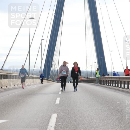 03.10.2024 - Köhlbrandbrückenlauf Jannik Wohlers http://msf.ph/oto/7309260 03.10.2024 09:40:38 Position 1 3180 meine-sportfotos.de