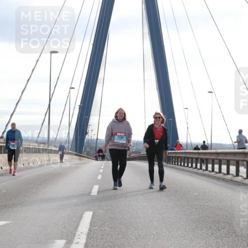 03.10.2024 - Köhlbrandbrückenlauf Jannik Wohlers http://msf.ph/oto/7309598 03.10.2024 09:40:42 Position 1 3180 meine-sportfotos.de