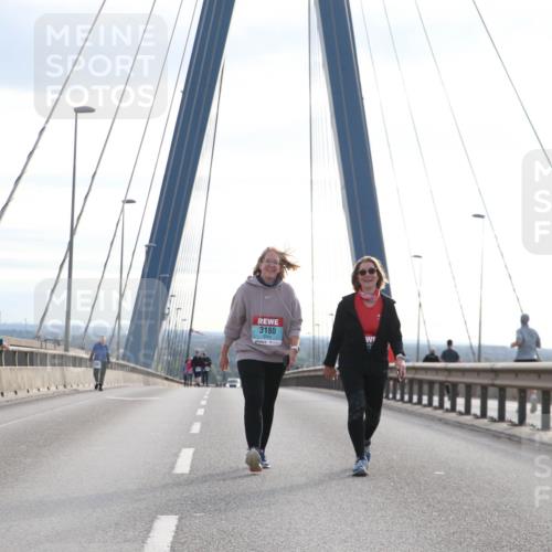 03.10.2024 - Köhlbrandbrückenlauf Jannik Wohlers http://msf.ph/oto/7309601 03.10.2024 09:40:43 Position 1 3403, 3180 meine-sportfotos.de