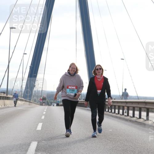 03.10.2024 - Köhlbrandbrückenlauf Jannik Wohlers http://msf.ph/oto/7309607 03.10.2024 09:40:44 Position 1 3403, 3180 meine-sportfotos.de