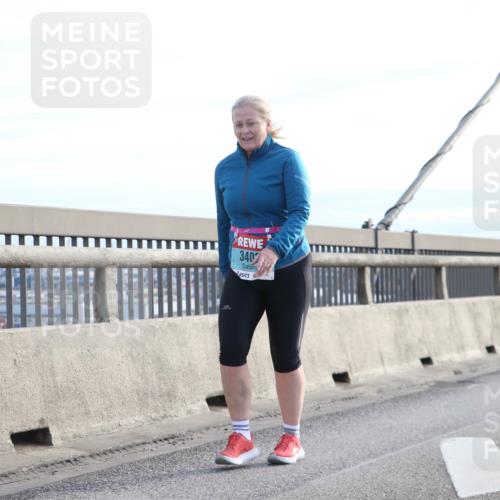 03.10.2024 - Köhlbrandbrückenlauf Jannik Wohlers http://msf.ph/oto/7309692 03.10.2024 09:40:51 Position 1 340 meine-sportfotos.de