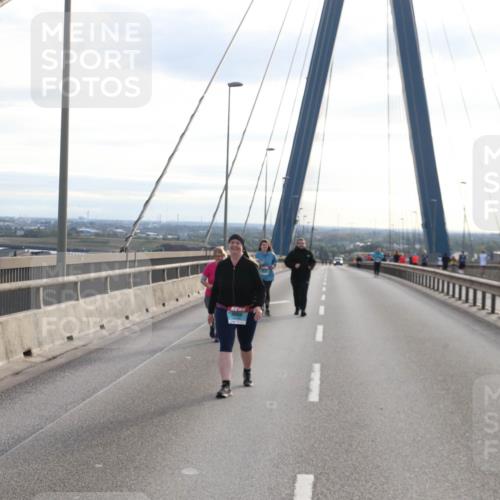 03.10.2024 - Köhlbrandbrückenlauf Jannik Wohlers http://msf.ph/oto/7309847 03.10.2024 09:41:15 Position 1  meine-sportfotos.de