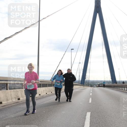 03.10.2024 - Köhlbrandbrückenlauf Jannik Wohlers http://msf.ph/oto/7310200 03.10.2024 09:41:21 Position 1 3651, 3514 meine-sportfotos.de