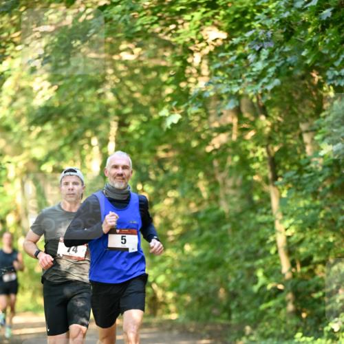 06.10.2024 - Bramfelder Halbmarathon 2024 Dr. Thomas Lammeyer http://msf.ph/oto/7334000 06.10.2024 09:47:56 Laufen 5 meine-sportfotos.de
