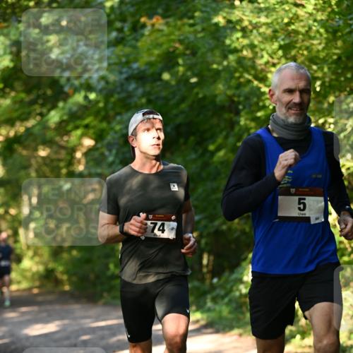 06.10.2024 - Bramfelder Halbmarathon 2024 Dr. Thomas Lammeyer http://msf.ph/oto/7334016 06.10.2024 09:47:59 Laufen 74, 5 meine-sportfotos.de