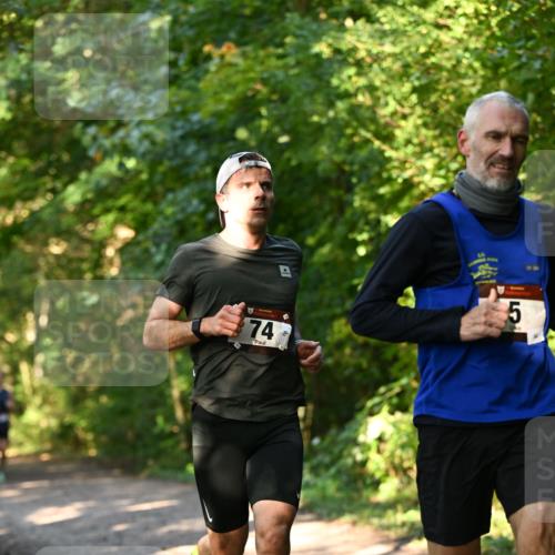 06.10.2024 - Bramfelder Halbmarathon 2024 Dr. Thomas Lammeyer http://msf.ph/oto/7334017 06.10.2024 09:47:59 Laufen 74, 5 meine-sportfotos.de