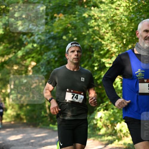 06.10.2024 - Bramfelder Halbmarathon 2024 Dr. Thomas Lammeyer http://msf.ph/oto/7334018 06.10.2024 09:47:59 Laufen 74 meine-sportfotos.de