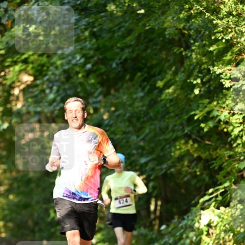 06.10.2024 - Bramfelder Halbmarathon 2024 Dr. Thomas Lammeyer http://msf.ph/oto/7334066 06.10.2024 09:48:21 Laufen 424 meine-sportfotos.de