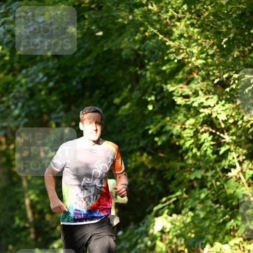 06.10.2024 - Bramfelder Halbmarathon 2024 Dr. Thomas Lammeyer http://msf.ph/oto/7334070 06.10.2024 09:48:22 Laufen  meine-sportfotos.de