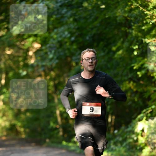 06.10.2024 - Bramfelder Halbmarathon 2024 Dr. Thomas Lammeyer http://msf.ph/oto/7334089 06.10.2024 09:48:25 Laufen 9 meine-sportfotos.de