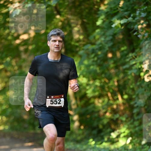 06.10.2024 - Bramfelder Halbmarathon 2024 Dr. Thomas Lammeyer http://msf.ph/oto/7334135 06.10.2024 09:49:00 Laufen 552 meine-sportfotos.de