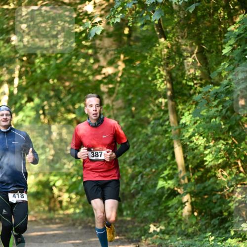 06.10.2024 - Bramfelder Halbmarathon 2024 Dr. Thomas Lammeyer http://msf.ph/oto/7334201 06.10.2024 09:49:25 Laufen 418, 387 meine-sportfotos.de