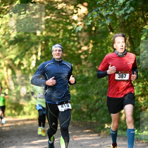 06.10.2024 - Bramfelder Halbmarathon 2024 Dr. Thomas Lammeyer http://msf.ph/oto/7334209 06.10.2024 09:49:26 Laufen 418, 54, 387 meine-sportfotos.de