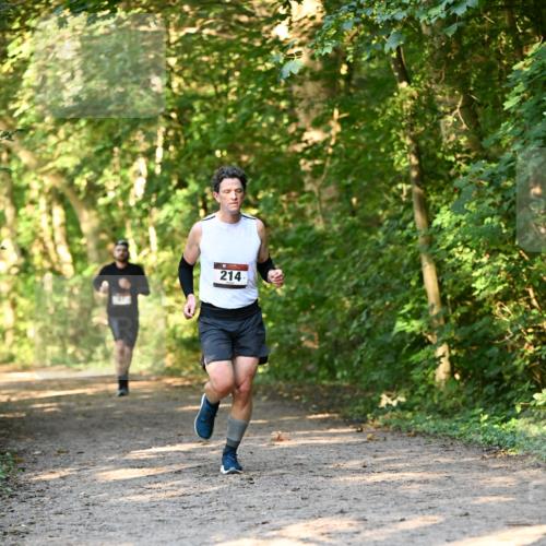 06.10.2024 - Bramfelder Halbmarathon 2024 Dr. Thomas Lammeyer http://msf.ph/oto/7334285 06.10.2024 09:49:43 Laufen 214 meine-sportfotos.de