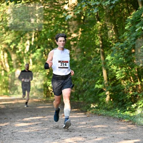 06.10.2024 - Bramfelder Halbmarathon 2024 Dr. Thomas Lammeyer http://msf.ph/oto/7334289 06.10.2024 09:49:44 Laufen 214 meine-sportfotos.de