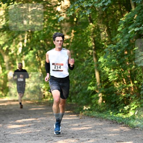 06.10.2024 - Bramfelder Halbmarathon 2024 Dr. Thomas Lammeyer http://msf.ph/oto/7334291 06.10.2024 09:49:44 Laufen 214 meine-sportfotos.de