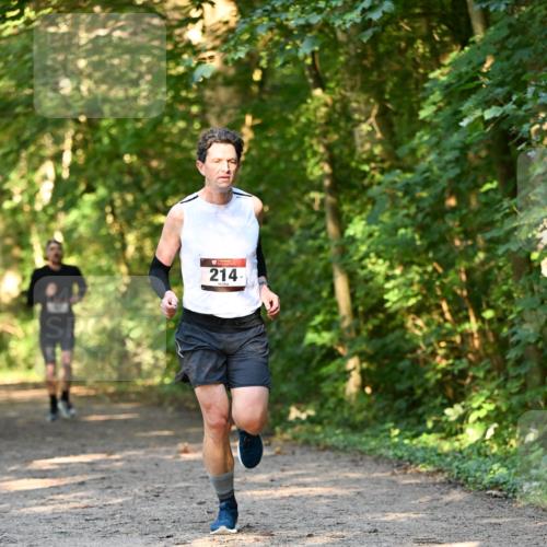 06.10.2024 - Bramfelder Halbmarathon 2024 Dr. Thomas Lammeyer http://msf.ph/oto/7334293 06.10.2024 09:49:44 Laufen 214 meine-sportfotos.de