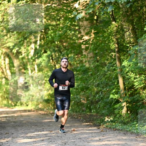 06.10.2024 - Bramfelder Halbmarathon 2024 Dr. Thomas Lammeyer http://msf.ph/oto/7334303 06.10.2024 09:49:47 Laufen 62 meine-sportfotos.de