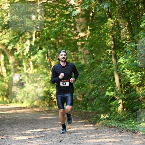 06.10.2024 - Bramfelder Halbmarathon 2024 Dr. Thomas Lammeyer http://msf.ph/oto/7334306 06.10.2024 09:49:47 Laufen 62 meine-sportfotos.de