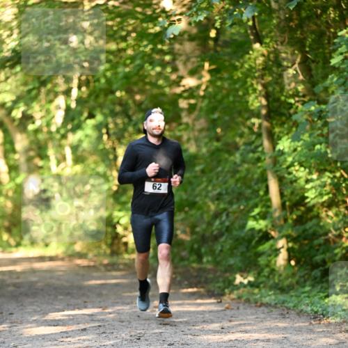 06.10.2024 - Bramfelder Halbmarathon 2024 Dr. Thomas Lammeyer http://msf.ph/oto/7334307 06.10.2024 09:49:47 Laufen 62 meine-sportfotos.de