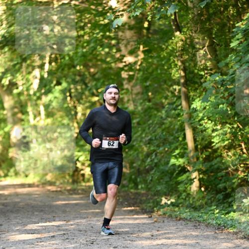 06.10.2024 - Bramfelder Halbmarathon 2024 Dr. Thomas Lammeyer http://msf.ph/oto/7334308 06.10.2024 09:49:47 Laufen 62 meine-sportfotos.de