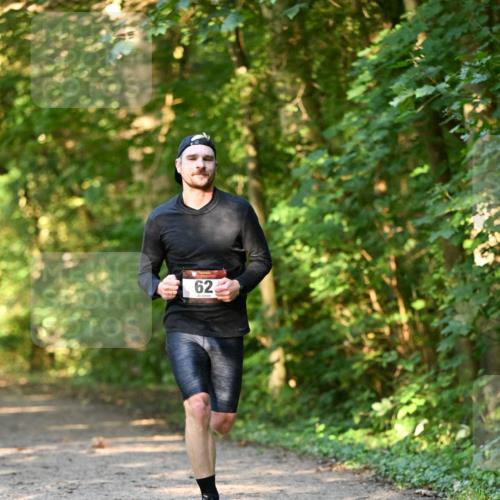 06.10.2024 - Bramfelder Halbmarathon 2024 Dr. Thomas Lammeyer http://msf.ph/oto/7334316 06.10.2024 09:49:48 Laufen 62 meine-sportfotos.de