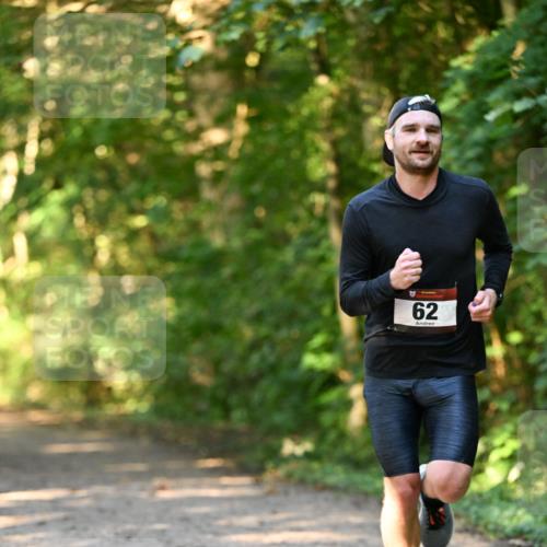06.10.2024 - Bramfelder Halbmarathon 2024 Dr. Thomas Lammeyer http://msf.ph/oto/7334322 06.10.2024 09:49:49 Laufen  meine-sportfotos.de