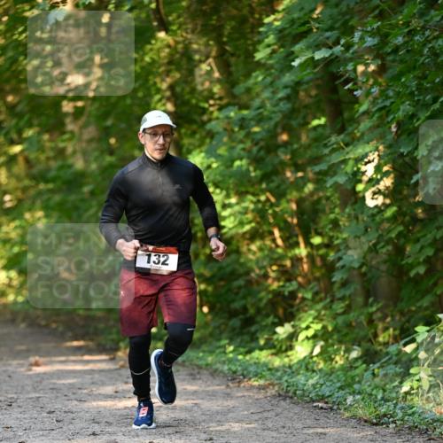 06.10.2024 - Bramfelder Halbmarathon 2024 Dr. Thomas Lammeyer http://msf.ph/oto/7334327 06.10.2024 09:49:59 Laufen 132 meine-sportfotos.de