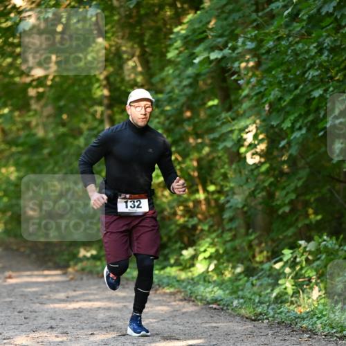 06.10.2024 - Bramfelder Halbmarathon 2024 Dr. Thomas Lammeyer http://msf.ph/oto/7334329 06.10.2024 09:49:59 Laufen 132 meine-sportfotos.de