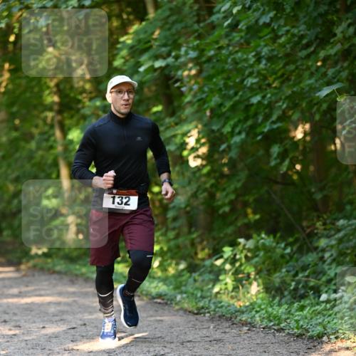 06.10.2024 - Bramfelder Halbmarathon 2024 Dr. Thomas Lammeyer http://msf.ph/oto/7334332 06.10.2024 09:50:00 Laufen 132 meine-sportfotos.de